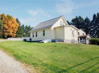 191 Saxonburg Rd, Butler, PA 16002