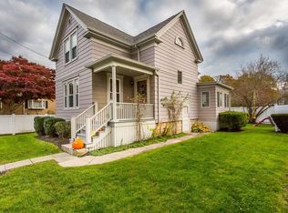 15 Maple Ave, Fairhaven, MA 02719