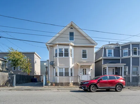 107 Greenwood St, Lawrence, MA 01841