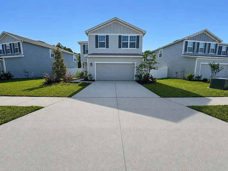 1530 Tan Tara Trl — Photo 1