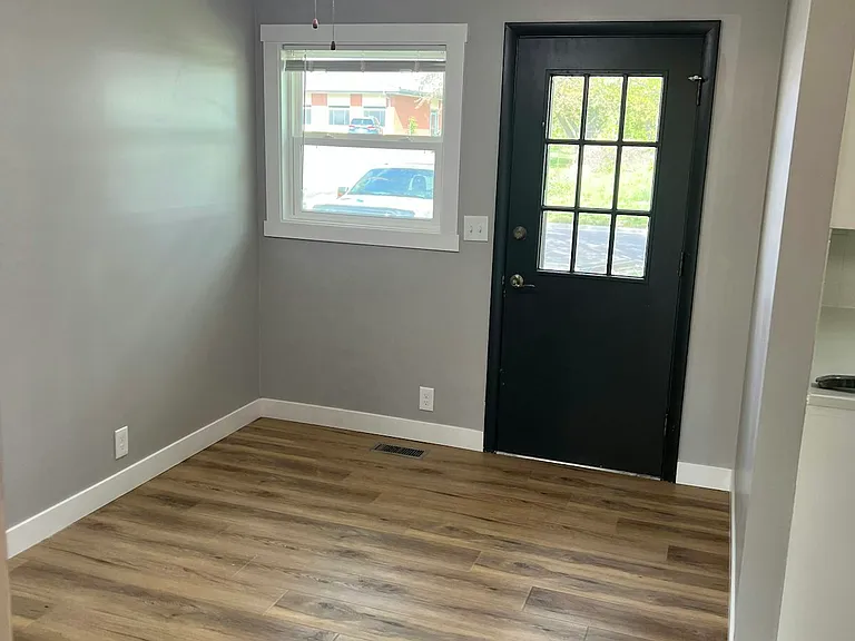 2529 Ridge Ct — Photo 11
