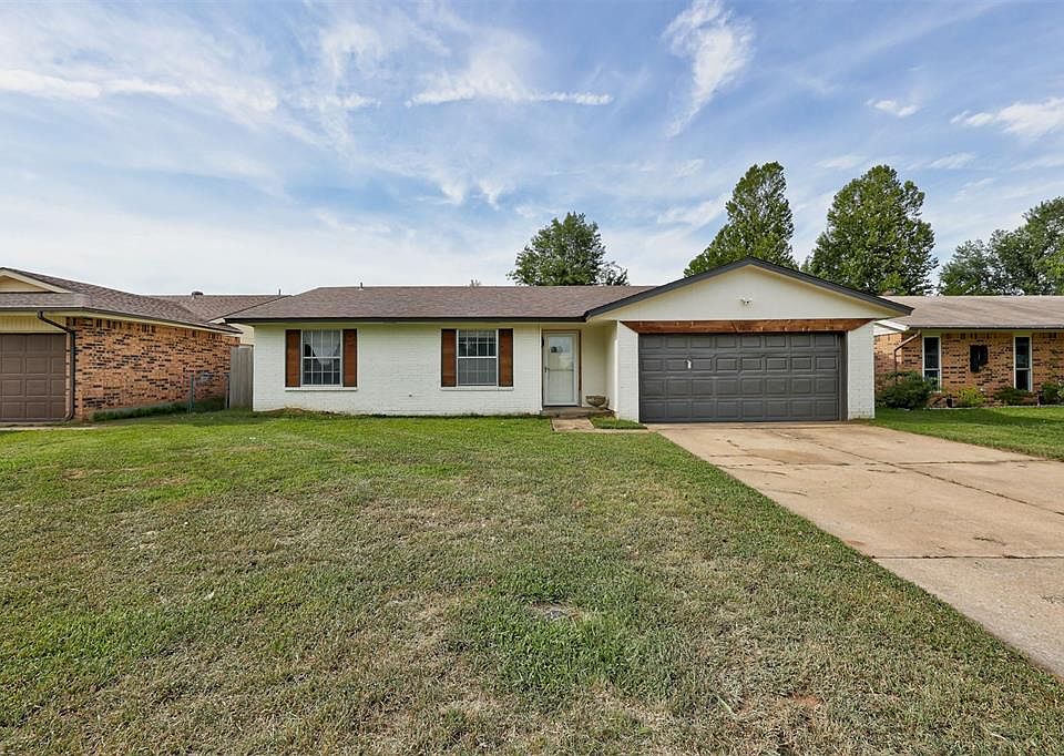 1st image of 9616 NE 3rd Pl
