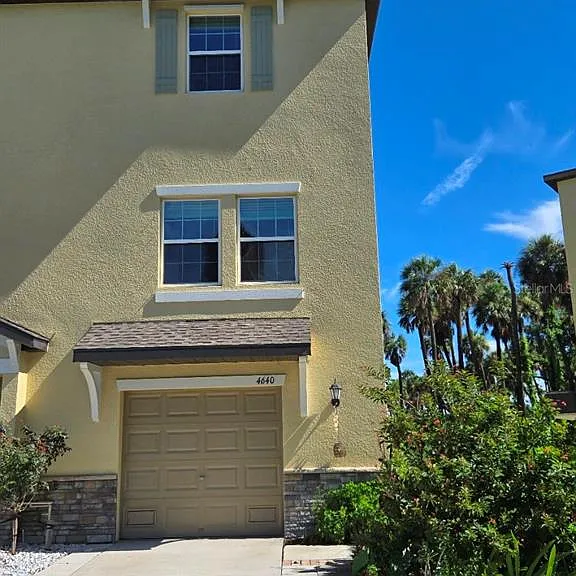 4640 Willet Cooper Ct — Photo 2