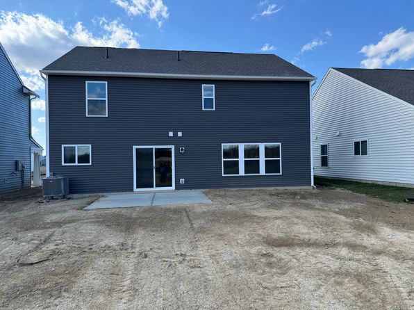 3397 Fieldview Dr, Batavia, OH 45103