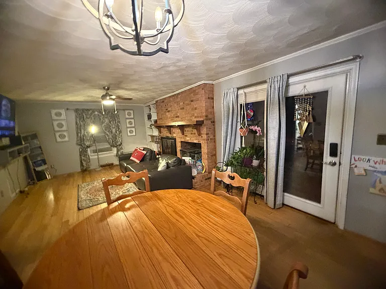 364 Hanley Cir — Photo 12