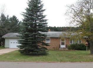 3344 Saint Adalberts Rd, Rosholt, WI 54473