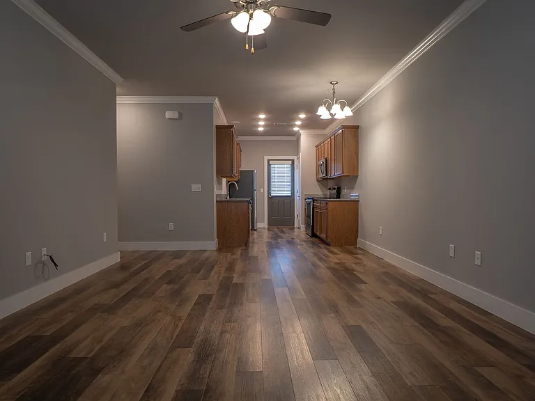 1735 Booker Cir — Photo 7