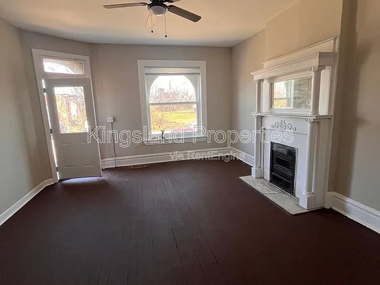 4578 Evans Ave — Photo 3