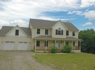 23 Shirley Ln, Middletown, NY 10940