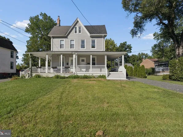 248 S Church St, Moorestown, NJ 08057