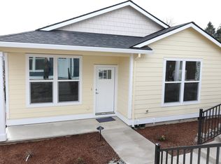 12927 SE Ridgecrest Rd, Happy Valley, OR 97086