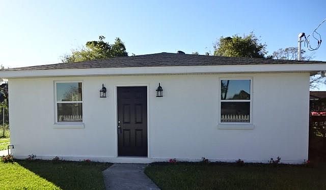 1st image of 1417 L B Landry Dr