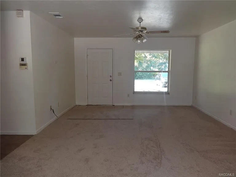 3279 E Kennedy St — Photo 7
