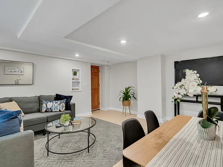 12 Shepard St #A — Photo 7