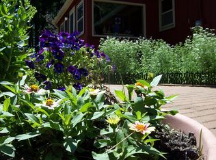 S12708 Carlos Rd, Spring Green, WI 53588