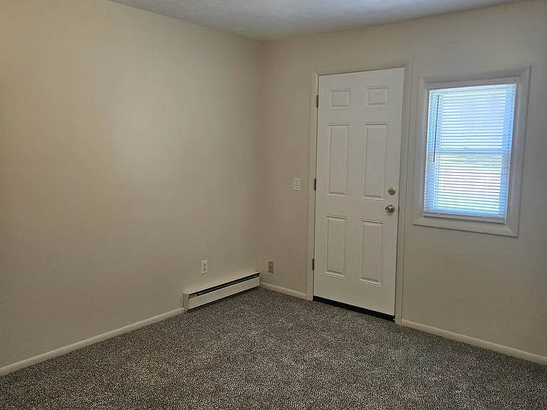 3380 Brunnerdale Ave NW #3 — Photo 9