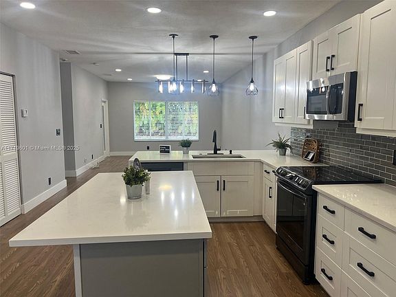 5th image of 1229 SW 48th Ter #1229