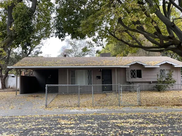 1001 Cannes Ave, Modesto, CA 95351