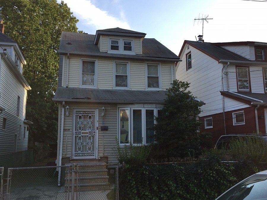 1st image of 21238 113th Ave