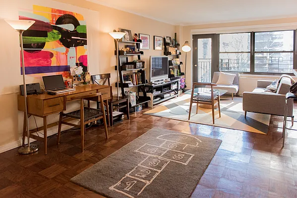 Sold by Owner | media 3