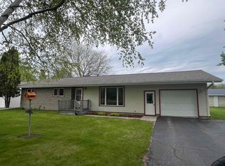 N8554 Riverside Dr #N3, Stephenson, MI 49887