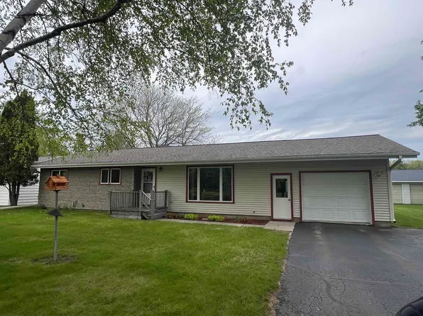 N8554 Riverside Dr #N3, Stephenson, MI 49887