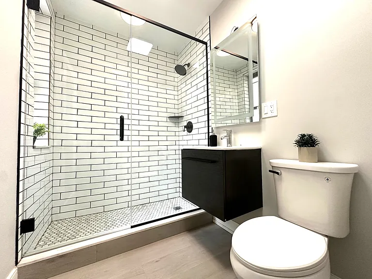 3836 N Wilton Ave #1 — Photo 12