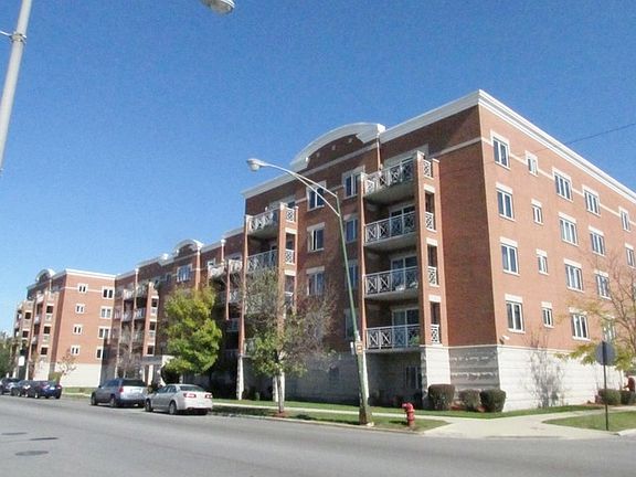 2nd image of 2919 N Harlem Ave APT 514