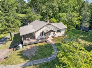 287 Middle Skeenah Rd, Franklin, NC 28734