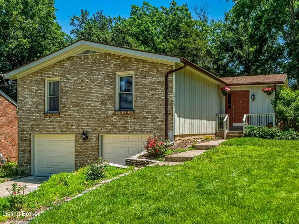 3703 Candlewood Way, Jeffersontown, KY 40299