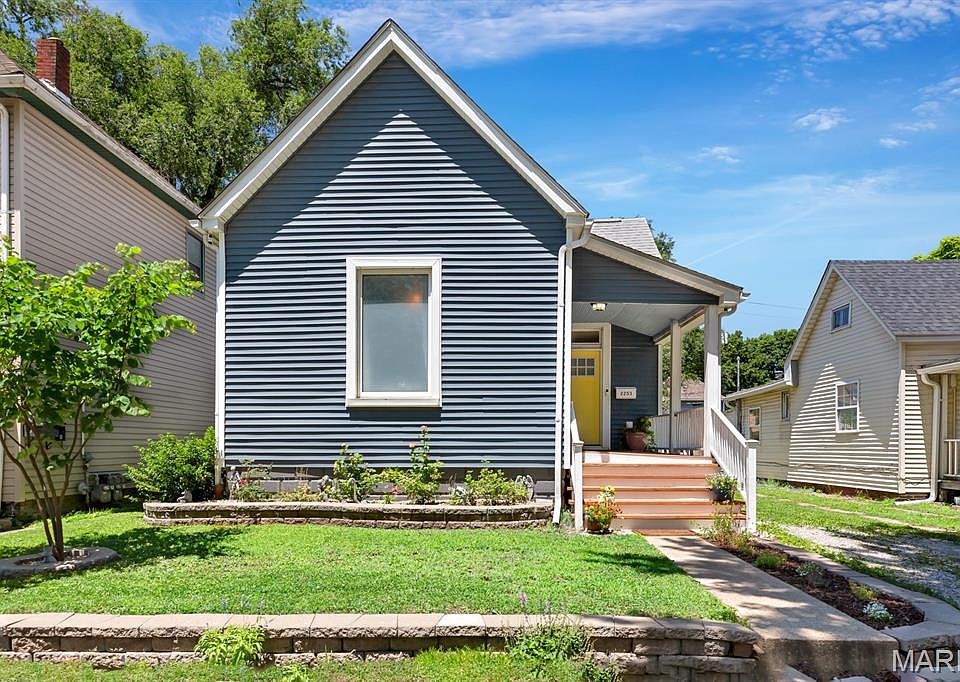 1st image of 2253 Delmar Ave