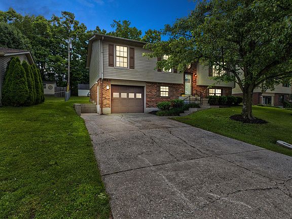 5th image of 872 Stratton Ln