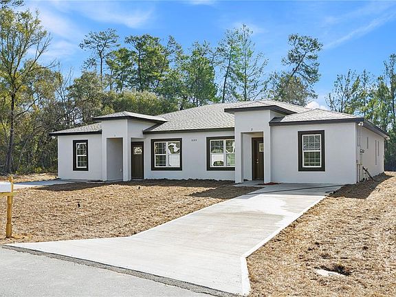 3rd image of 16082 SW 35th Court Rd