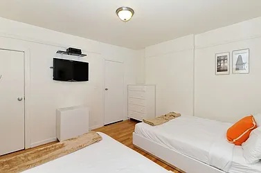 Rented by Eisenberg Exclusives