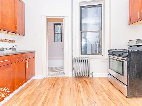 4th image of 41 Jefferson St #9F