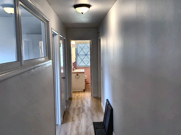 12671 Jerome Ln — Photo 18