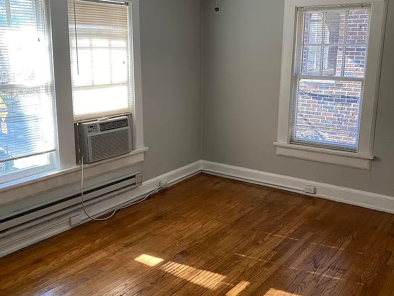 1136 N Virginia Ave NE #1 — Photo 7