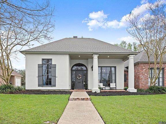 4th image of 17857 W Colony Way