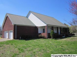 19612 E Limestone Rd, Toney, AL 35773