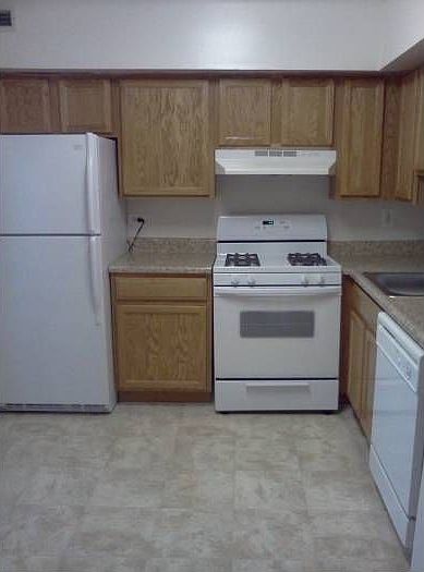 Standard Kitchen