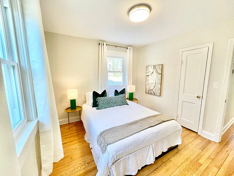 1325 Willow Dr — Photo 14