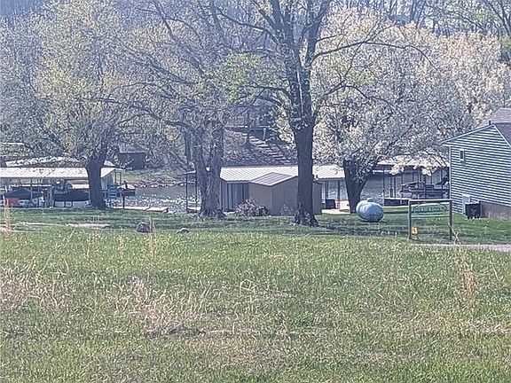 2nd image of Lake Viking Ter Lot 1133