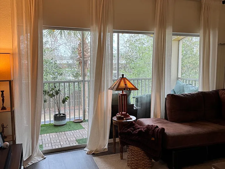 130 Old Town Pkwy — Photo 12
