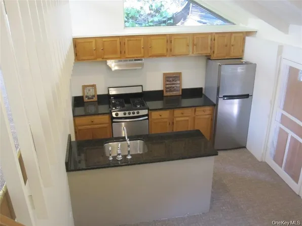 909 Route 9w, Nyack, NY 10960