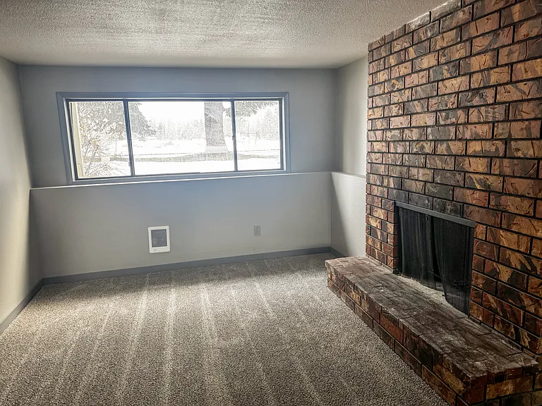 4115 N Abbey Rd #A — Photo 3