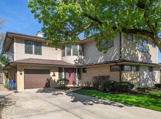 437 E Atwater Ave, Elmhurst, IL 60126