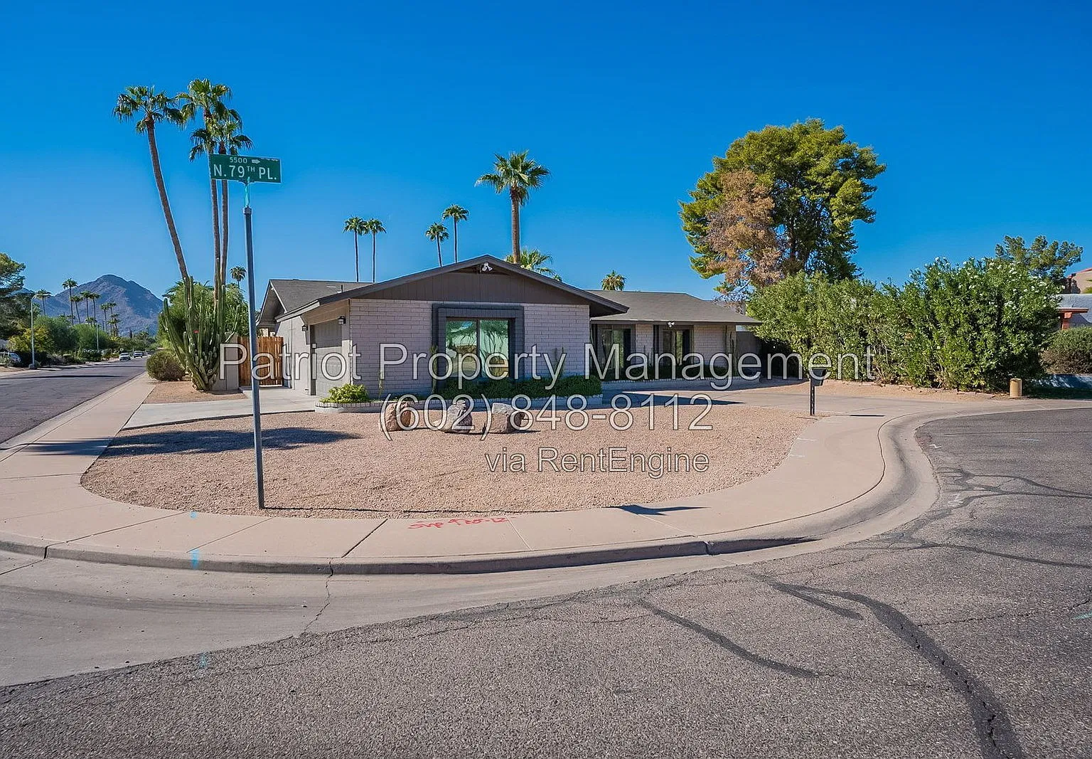 3 bed, 3.0 bath, 1571 sqft, $3,400 — Photo 2