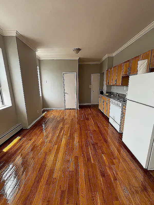 10-11 Nameoke Street 4F