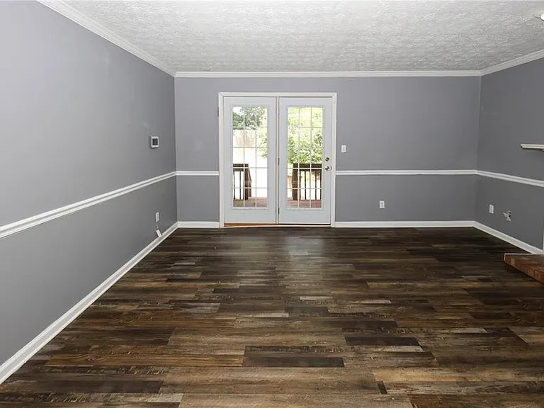 5461 Park Pl S — Photo 16