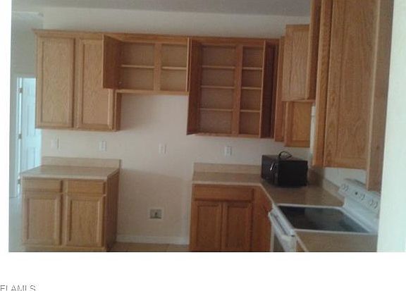 4th image of 2506 19th St W Unit 12